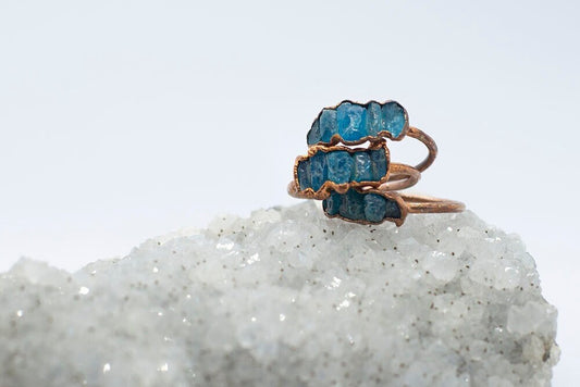 Dark Blue Apatite Copper Ring | Unique Handmade Stacker Ring