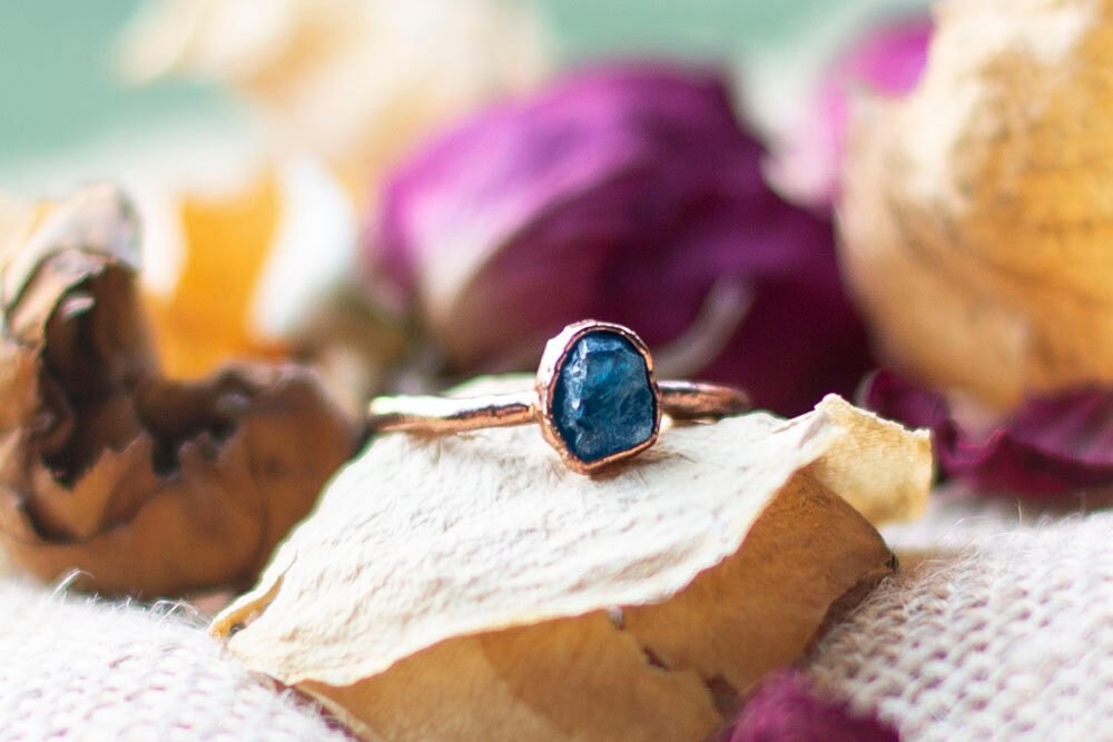 Raw Blue Apatite Copper Stacker Ring | Handmade Boho Crystal Ring