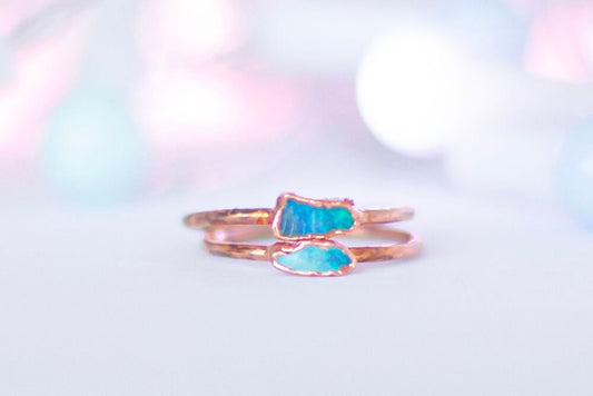 Blue australian opal ring || unique engagement ring || raw opal ring || handmade crystal ring || cinnamon dreams studio