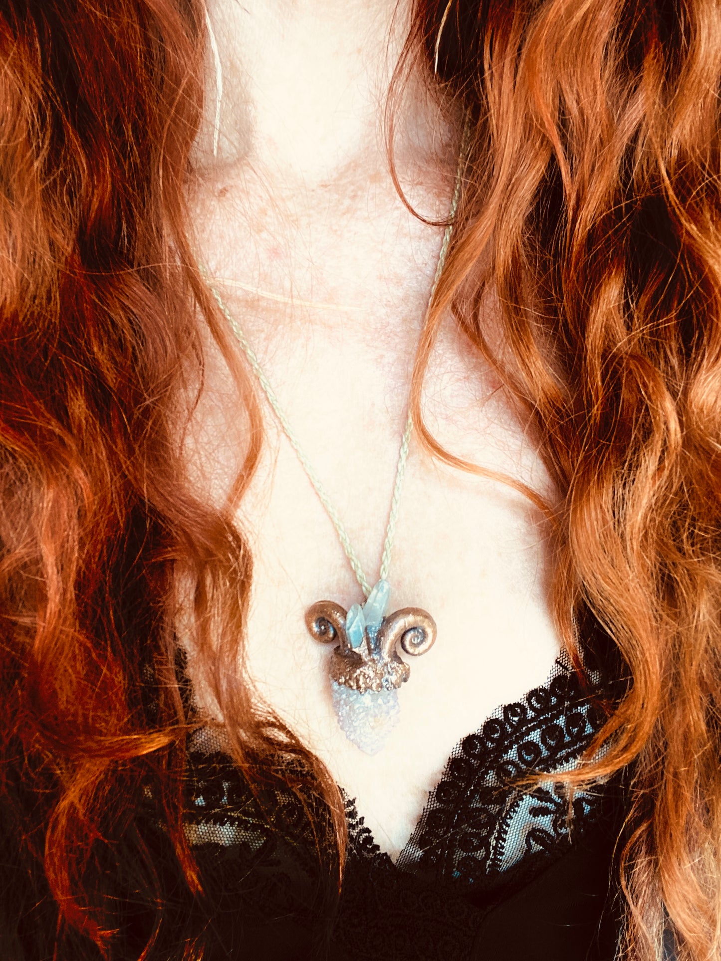 Zodiac Capricorn Spirit Quartz Pendant | Spiritual Gift