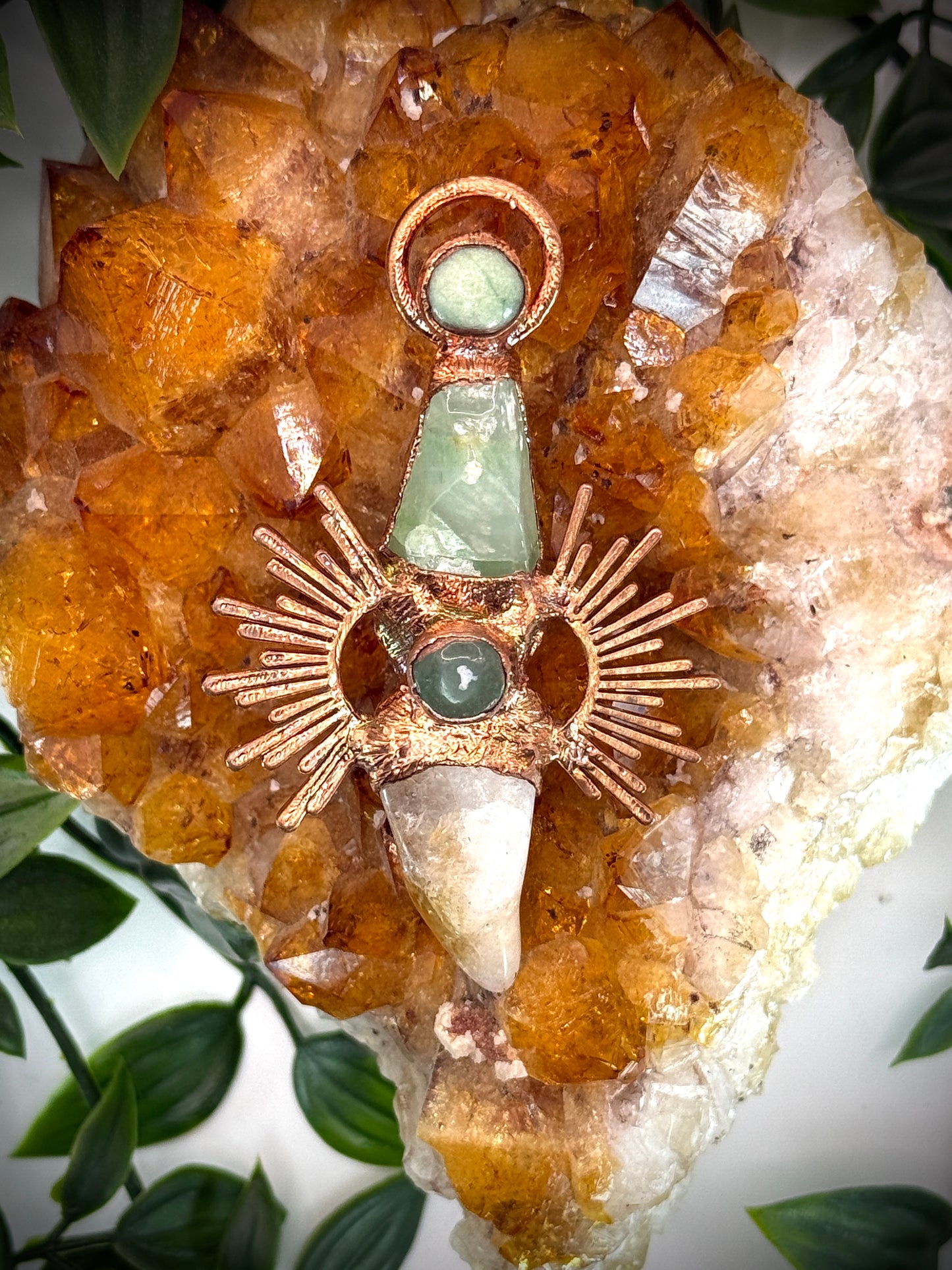 Handmade copper pendant with citrine and green calcite – sunburst design crystal jewellery for confidence and heart healing.